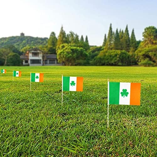 Newperlite Ирландия, флаг на клечка с ирландски Трилистником, Малки Мини Ръчни Знамена - Здрав дървен стълб с върха на копието (12 опаковки, 5x8 см)