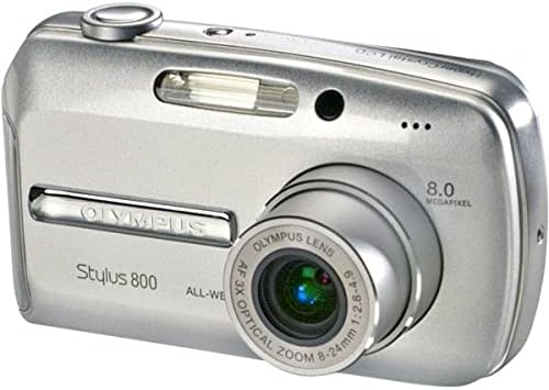 Olympus Stylus 800 8-Мегапикселова Цифрова камера с 3-кратно оптично увеличение