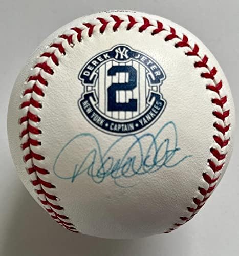 ДЕРЕК ДЖИТЪР (Янкис) подписа бейзбол лого на капитан №2 на пенсии-PSA AH01419 - Бейзболни топки с автографи