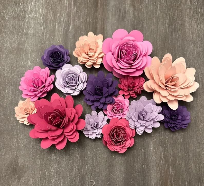 Розово и лилаво - продуктова Гама на хартиени цветя на ролки - за Опаковане от 15