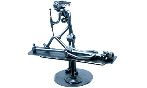 Ортопедична дамски подарък скулптура от гайки и болтове