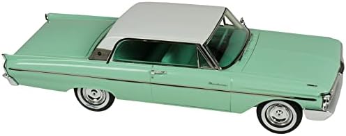 1961 Mercury Monterey Зелено с бяла горна част, Ограничен тираж 210 копия по целия свят, 1/43 модел на колата от Goldvarg Collection GC-036