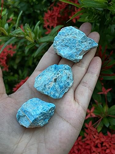 Необработени естествени камъни от апатита, 1-2 Сурови Сини камъни от апатита - Естествен Необработен кристал за Акробатика,