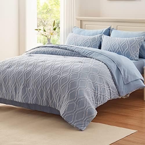 Комплект стеганого одеяла с бродерия EMME Queen Легло в леглото, 7 предмети, Стеганое Одеяло с чаршафите от микрофибър, Ултра Мек
