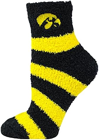DB Fan Gear Iowa Hawkeyes NCAA Пухкави Чорапи за сън, ивица от страната