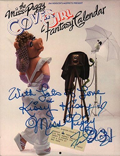 The Muppets (Франк Оз) Мис Пигги подписа календар за момичета с капаци